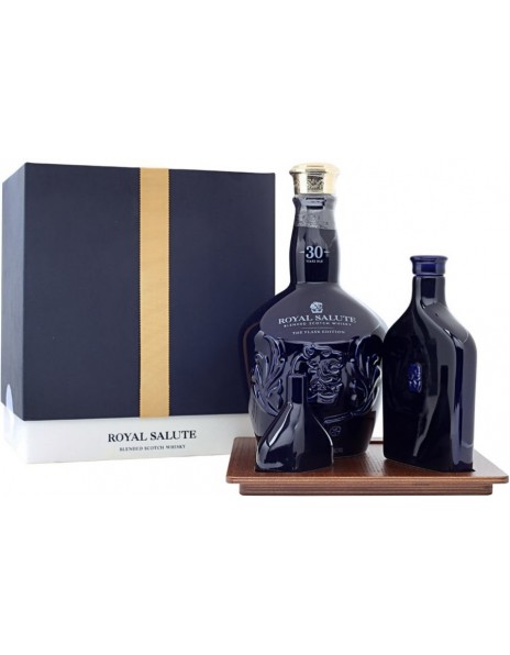 Виски Chivas, "Royal Salute" 30 Years Old, The Flask Edition, gift box, 0.7 л