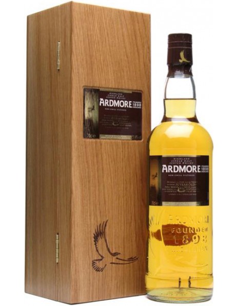 Виски Ardmore Single Malt 25 Years Old, wooden box, 0.7 л