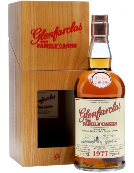 Виски Glenfarclas 1977 Family Casks (40.2%), in gift box, 0.7 л